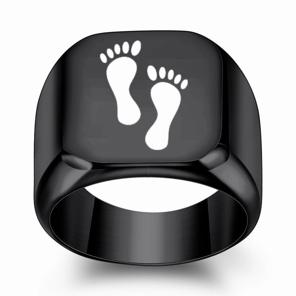 Wholesale Fashionable and simple Mother's Day gift mother and child footprints titanium steel ring
