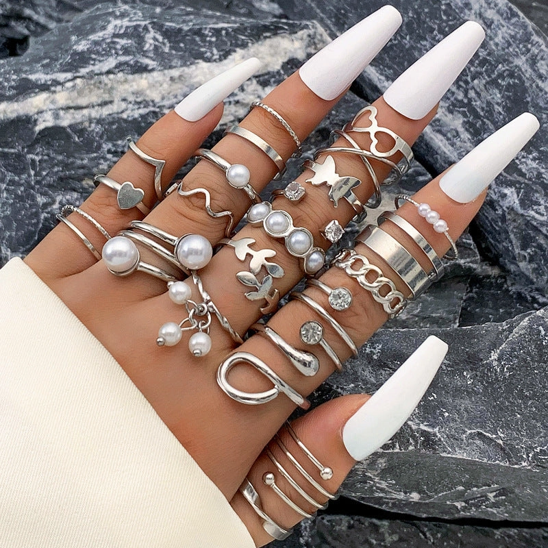 Wholesale Fashionable and versatile leaf heart personality geometric ring set