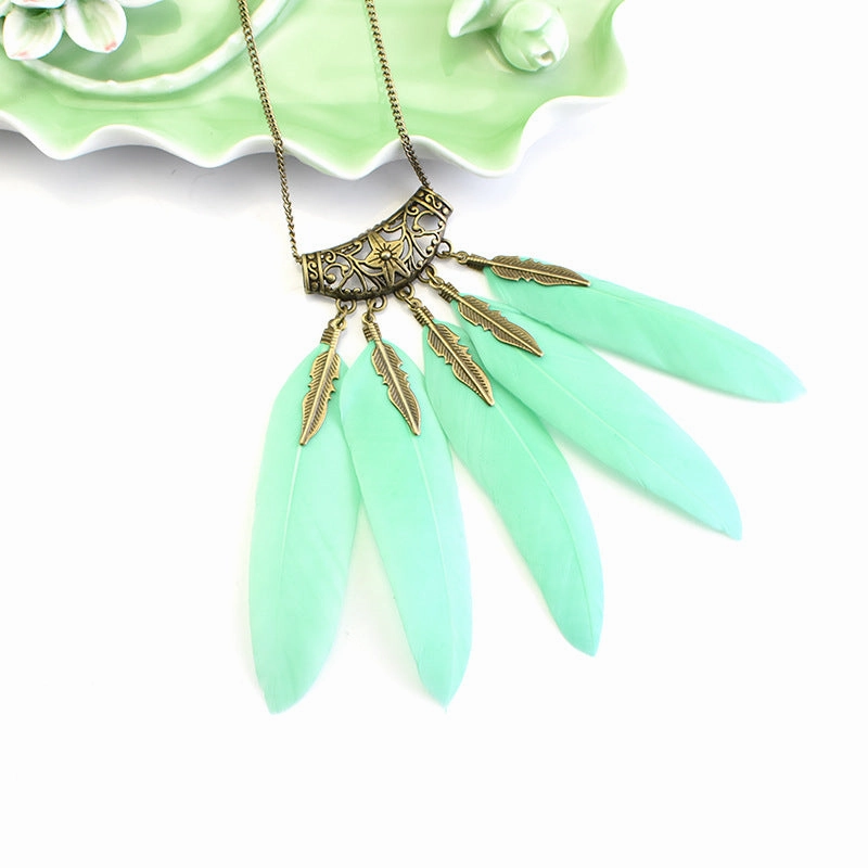 Wholesale Feather Indians Weave Chains of Vintage Leaf Sweaters