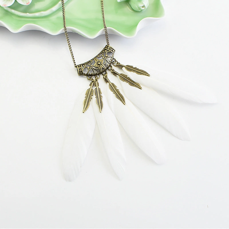 Wholesale Feather Indians Weave Chains of Vintage Leaf Sweaters