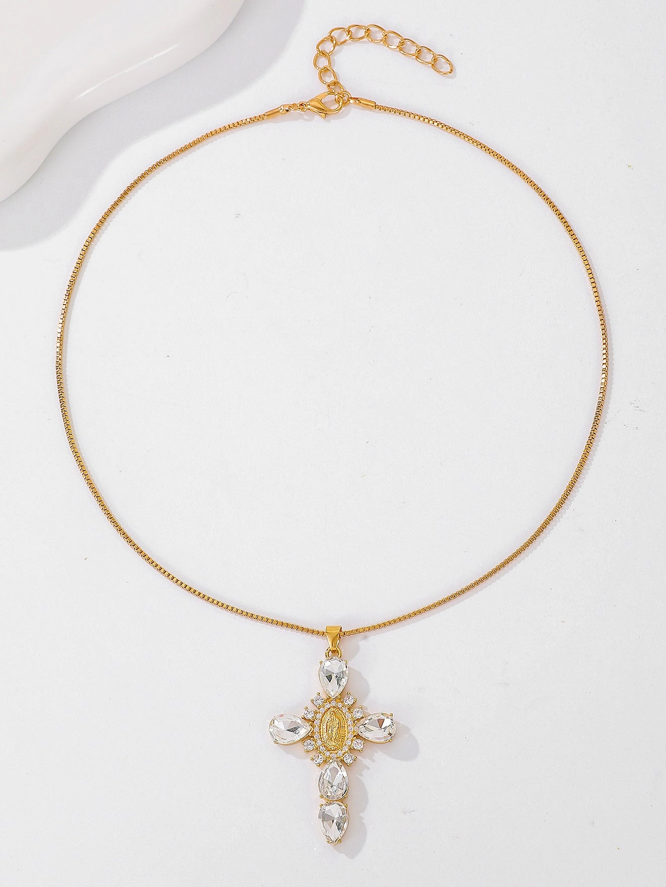 Wholesale Female Cross Creative Design Geometric Lockbone Punk Hip-hop Necklace Chain