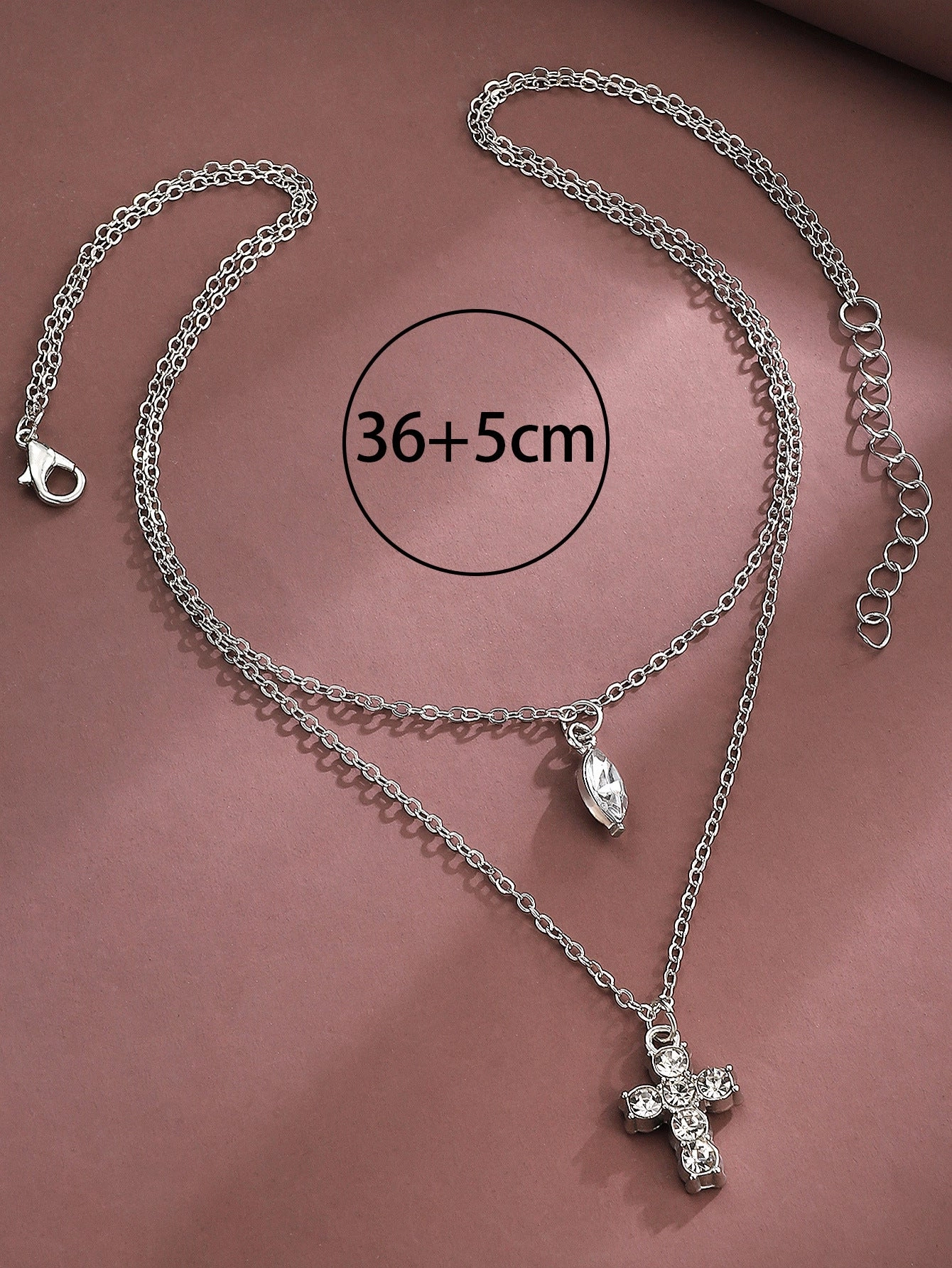 Wholesale Female Cross Creative Design Geometric Lockbone Punk Hip-hop Necklace Chain