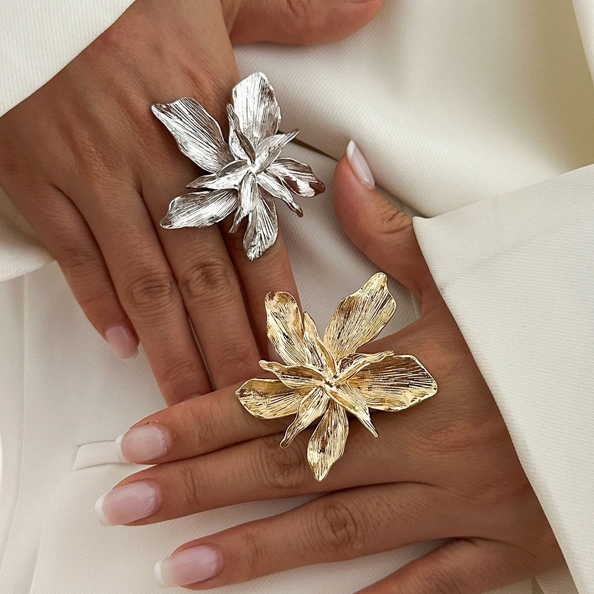 Wholesale Five-petal flower three-dimensional flower opening ring