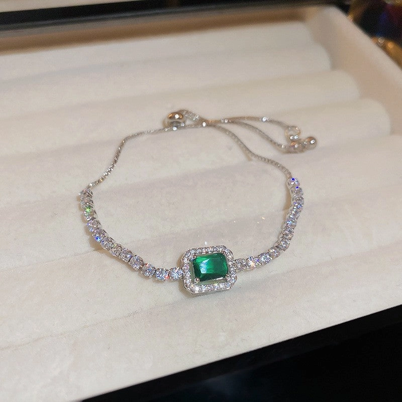 Wholesale Flower Simple Zircon Bracelet