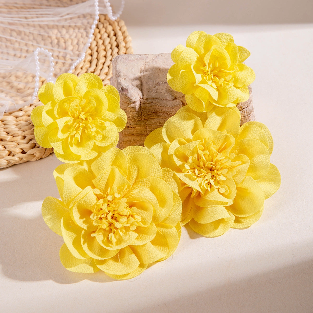Wholesale Fresh multi-color flower earrings gentle simulation large flower earrings