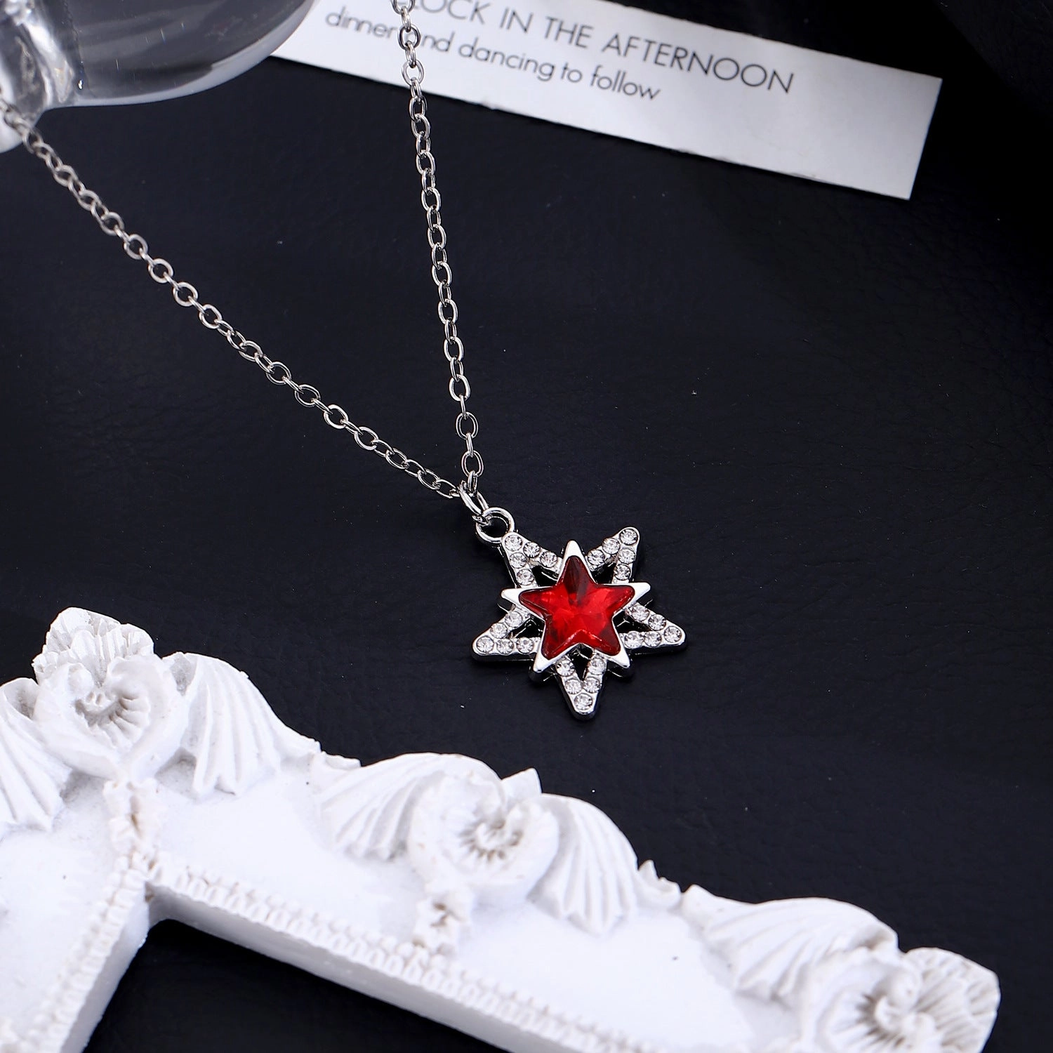 Wholesale full diamond snowflake necklace women's fashion simple Joker autumn and winter sweater chain