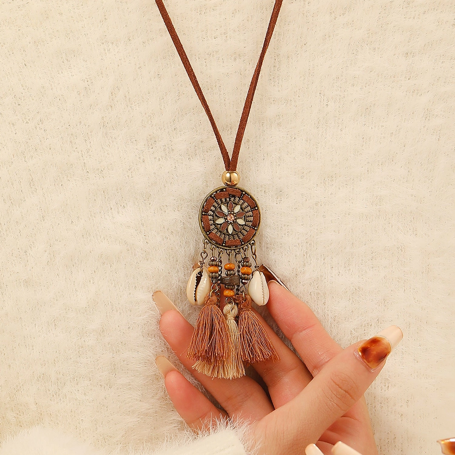 Wholesale full diamond snowflake necklace women's fashion simple Joker autumn and winter sweater chain