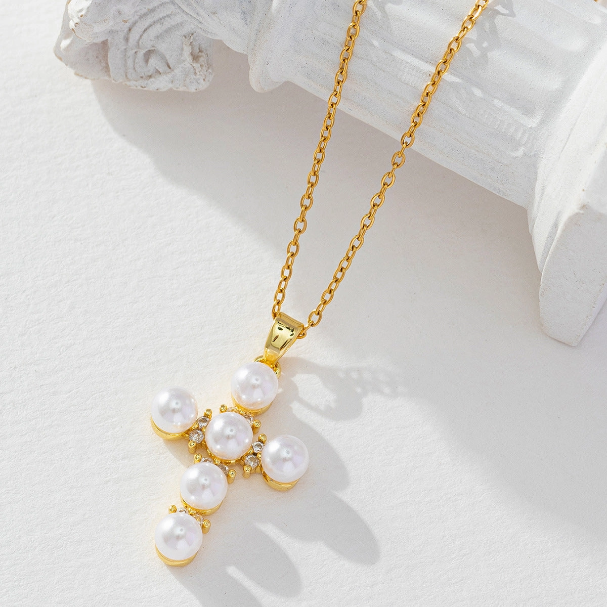Wholesale Gilded Cross Geometry Zircon Vintage Pearl Necklace