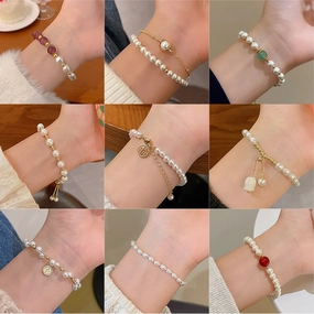 Wholesale Girls Retro Niche Temperament Pearl Bracelet