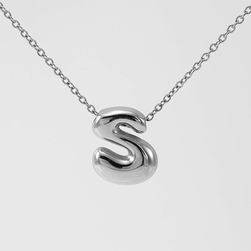 Wholesale Glossy bubble letter necklace for women 26 English letter pendants