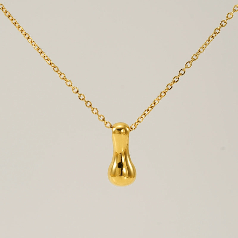 Wholesale Glossy bubble letter necklace for women 26 English letter pendants