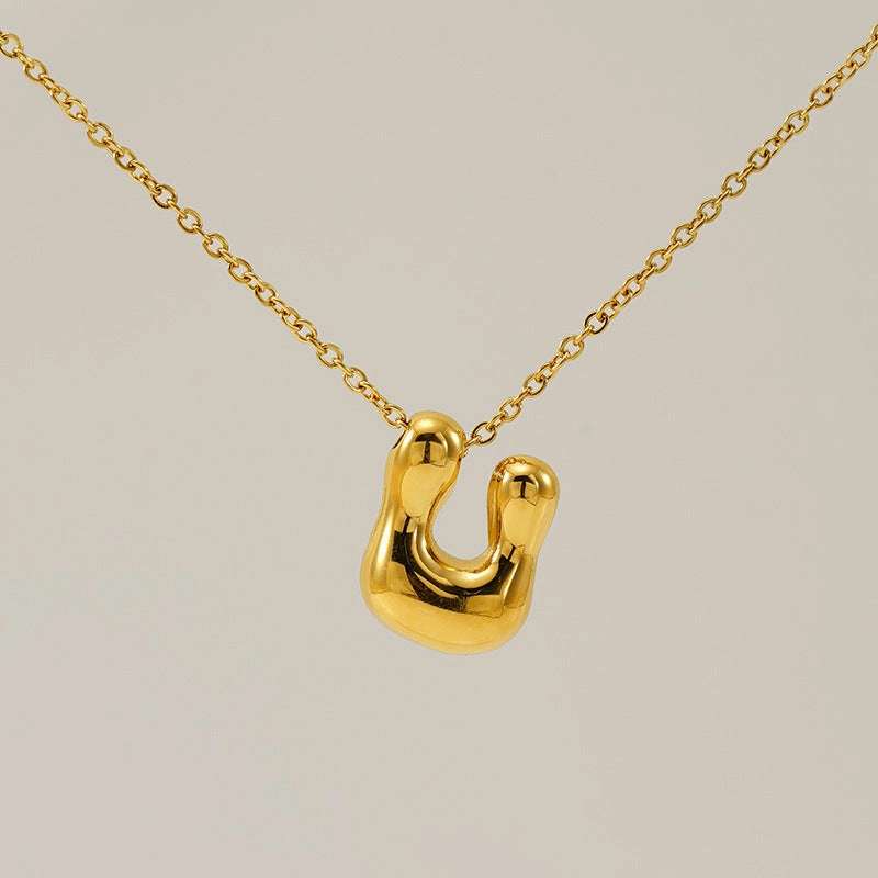 Wholesale Glossy bubble letter necklace for women 26 English letter pendants