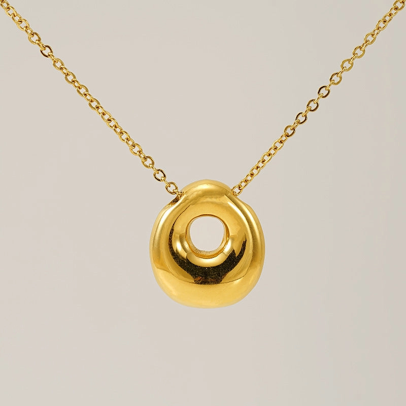 Wholesale Glossy bubble letter necklace for women 26 English letter pendants