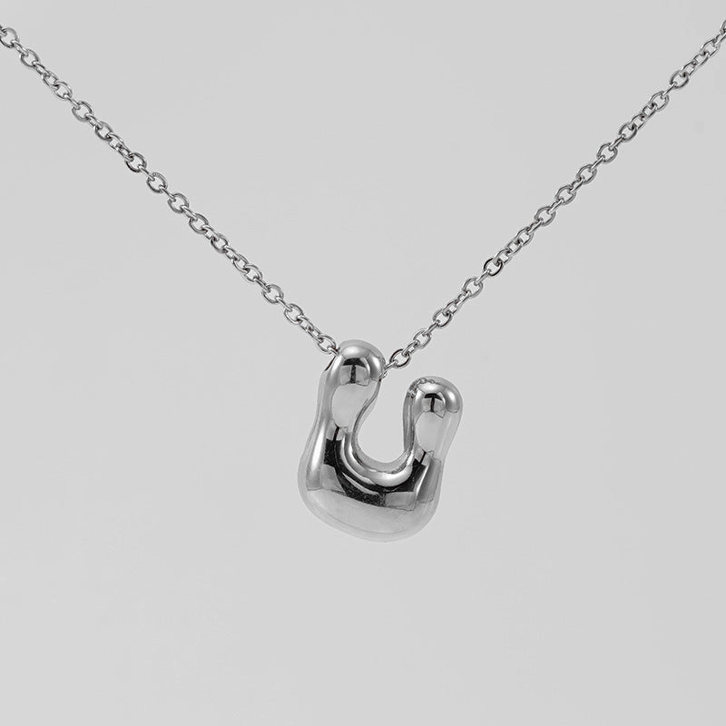 Wholesale Glossy bubble letter necklace for women 26 English letter pendants