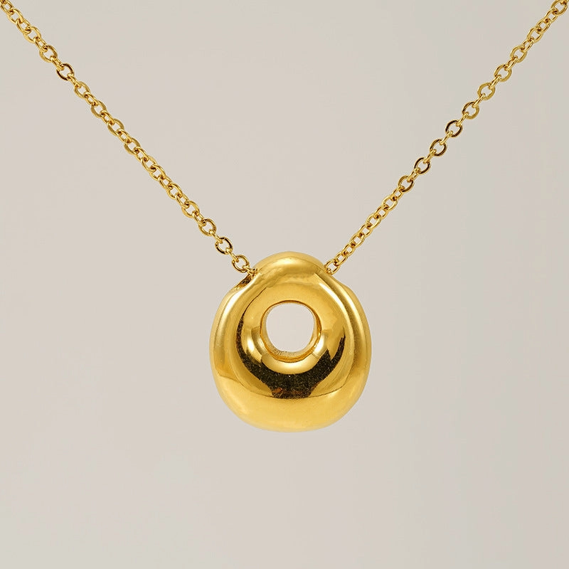 Wholesale Glossy bubble letter necklace for women 26 English letter pendants
