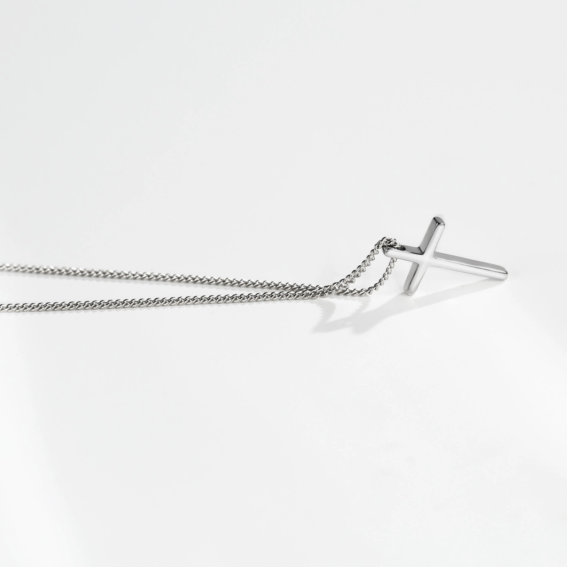 Wholesale glossy cross S925 sterling silver necklace