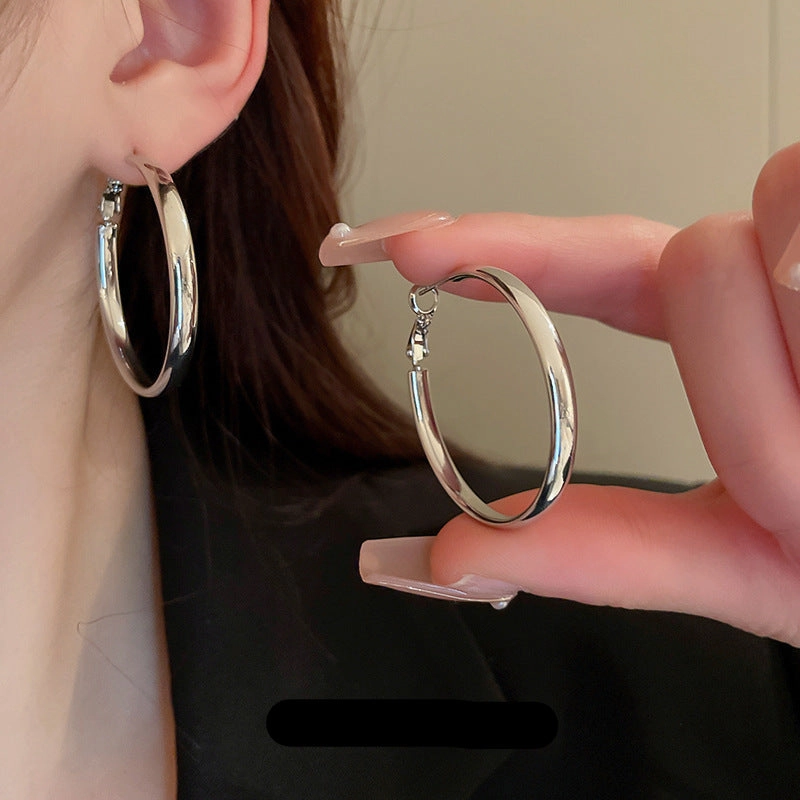 Wholesale Gold Plated Hoop Simple Earrings