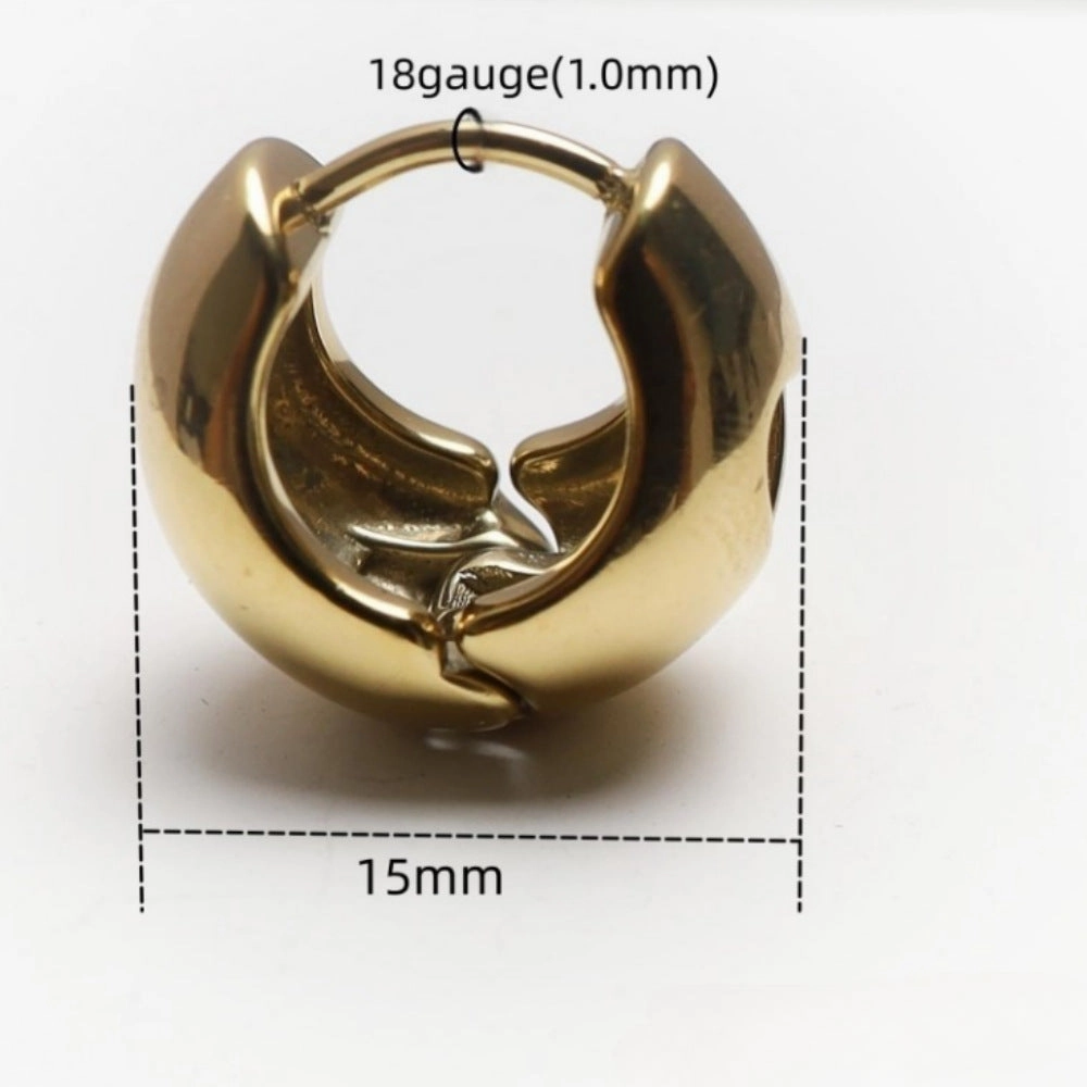 Wholesale Gold-plated Stainless Steel Hollow Love Earrings