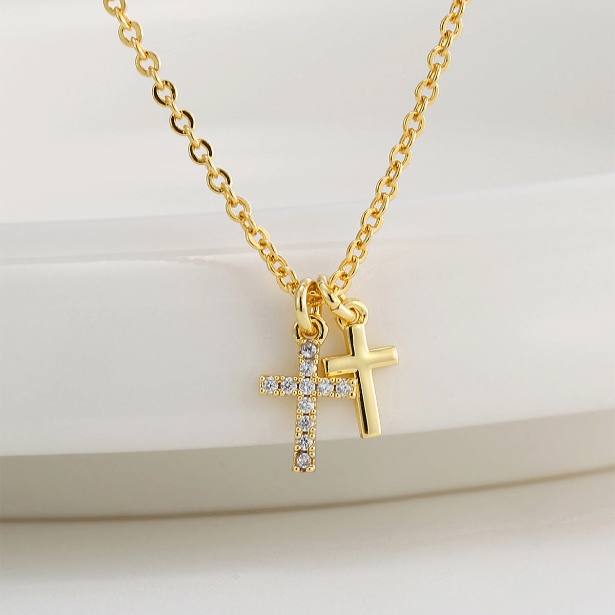 Wholesale Gold-plated zircon cross retro personality niche design necklace