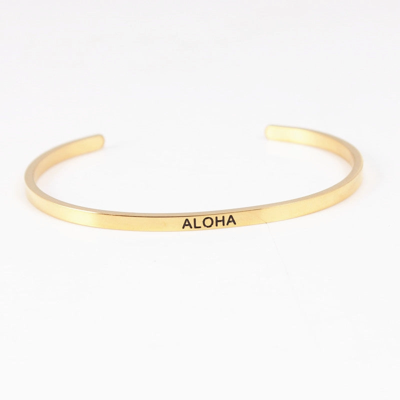 Wholesale Golden Titanium Steel Opening C-shaped Lettering Stainless Steel Couple Bracelet