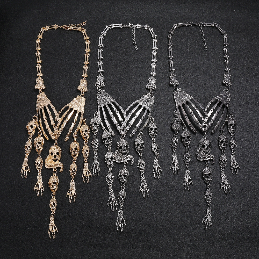 Wholesale Gothic Halloween Exaggerated Ghost Hand Multi-layer Skull Head Alloy Necklace