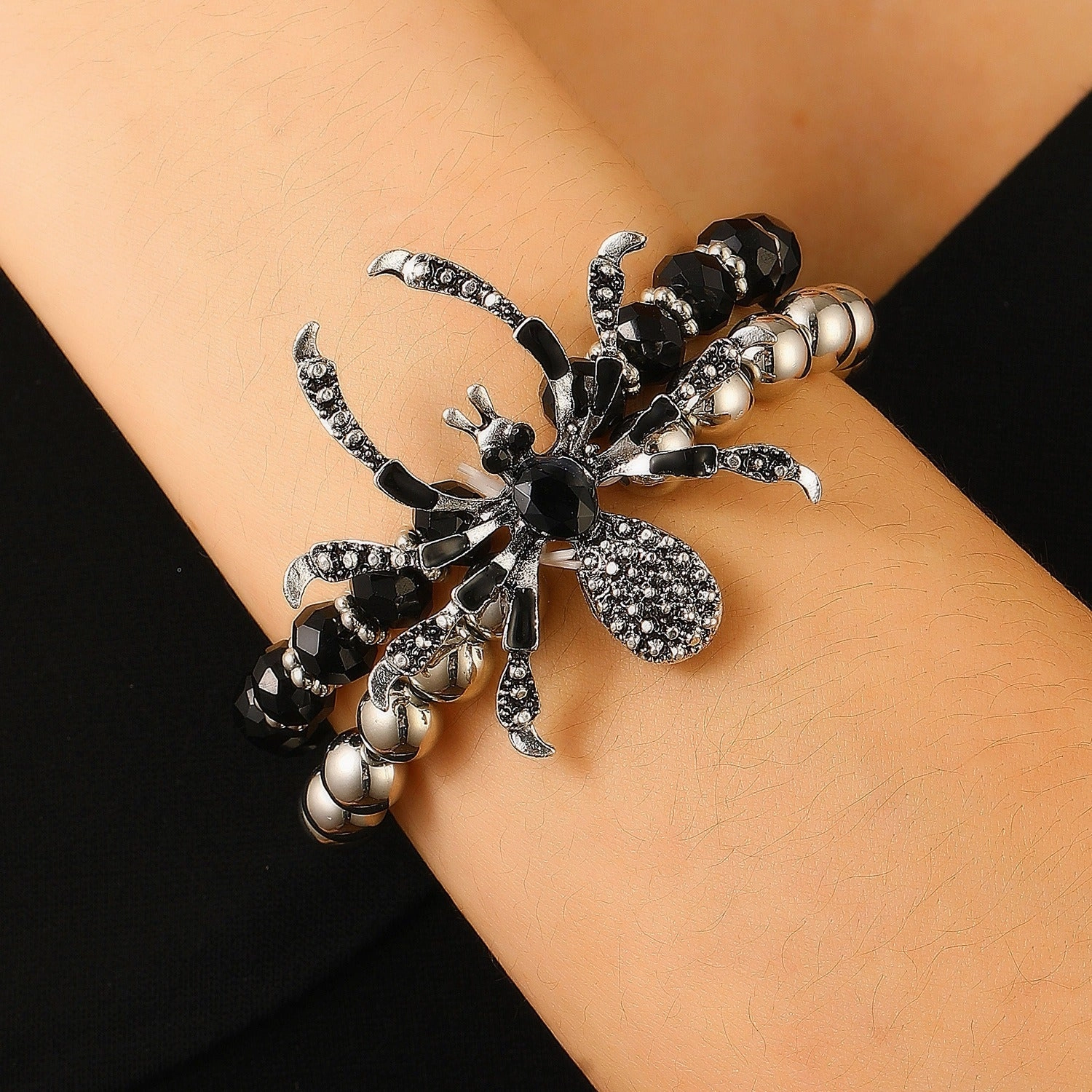 Wholesale Gothic style dark punk exaggerated Halloween diamond spider bracelet ring necklace set