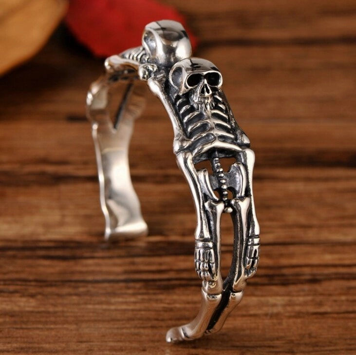 Wholesale Gothic Temu Men's Double Skull Alloy Bracelet
