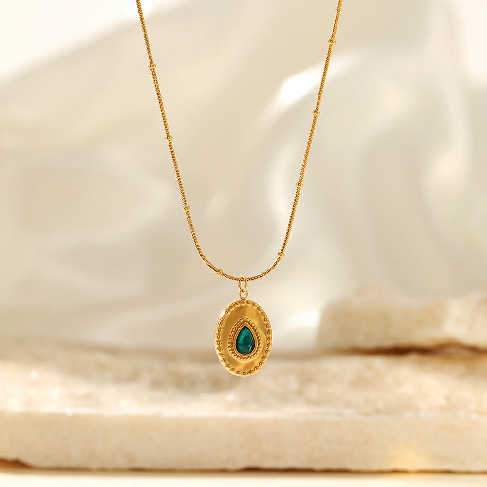 Wholesale Green Stainless Steel Creative Necklace