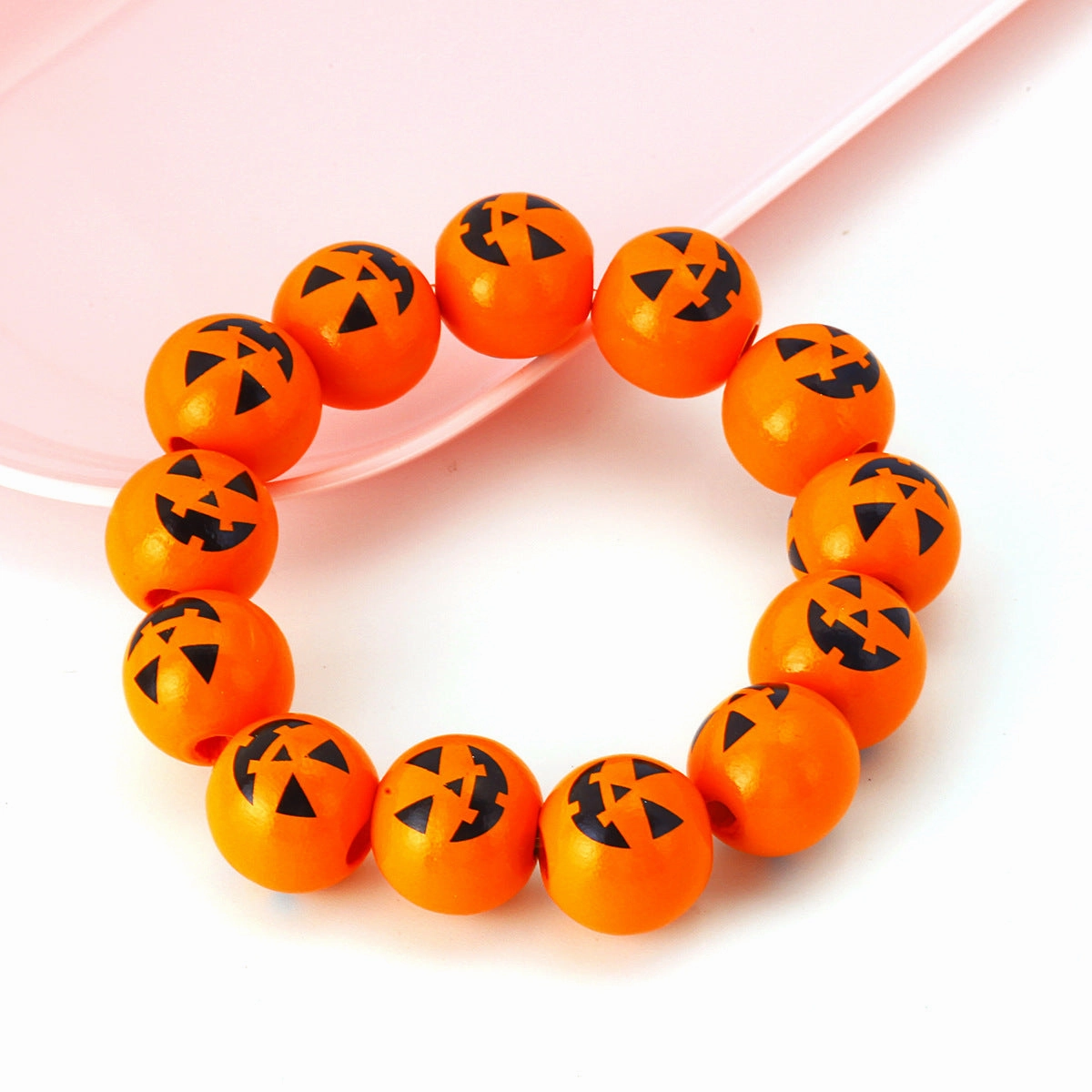 Wholesale Halloween Bracelet Beaded Pumpkin Head Skull Ghost Beads 16mm Wooden Beads Black Stone Bracelets