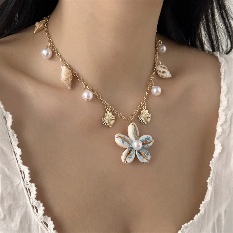 Wholesale Hand-woven shell flower necklace