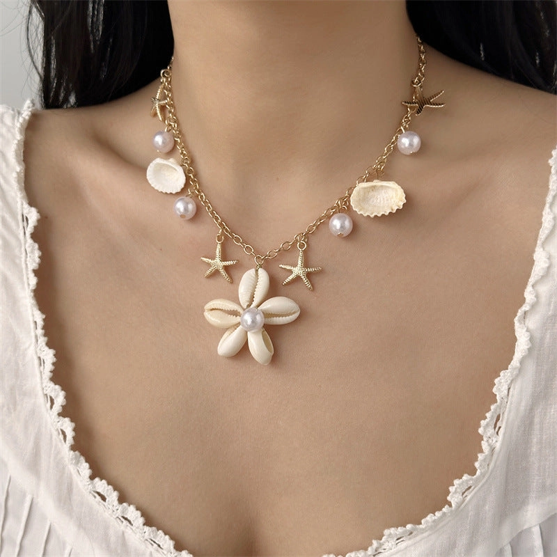 Wholesale Hand-woven shell flower necklace