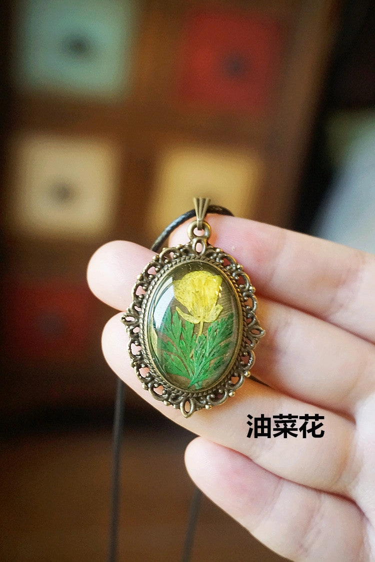 Wholesale Handmade Vintage Lace Real Flower Immortal Flower Hairpin Brooch Bracelet Necklace