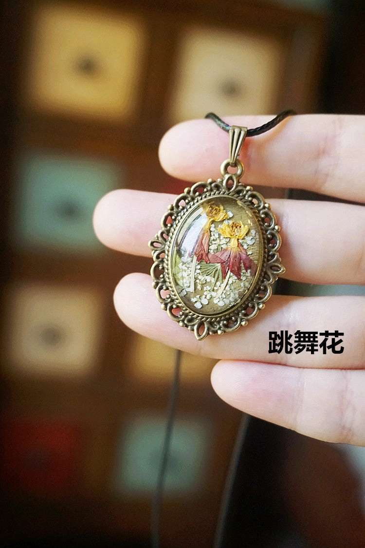 Wholesale Handmade Vintage Lace Real Flower Immortal Flower Hairpin Brooch Bracelet Necklace