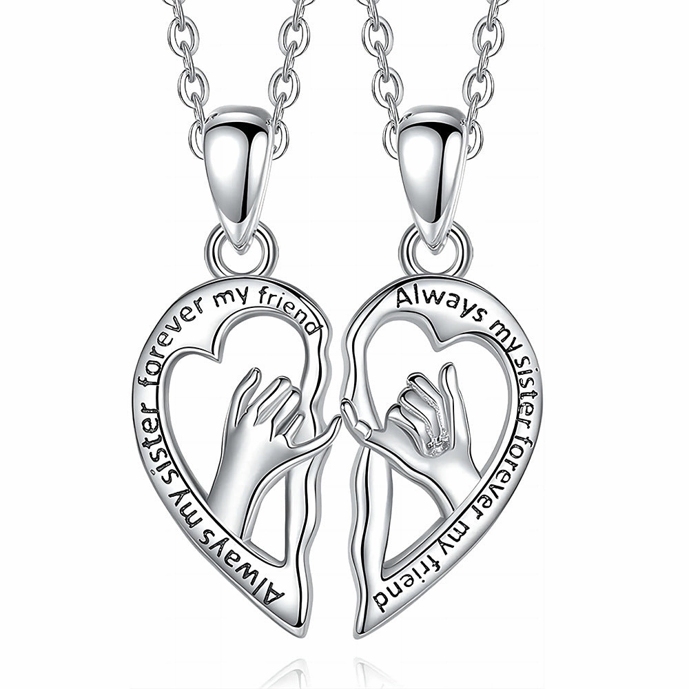 Wholesale Heart-shaped Hand-in-hand Necklace BFF Fashion Collarbone Chain Valentine's Day Pendant Friendship Necklace