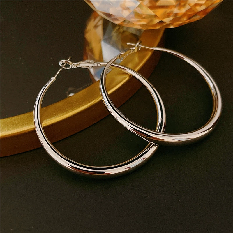 Wholesale Heavy Industry Fashion Plain Hoop Simple Exaggerated Large Metal Earrings