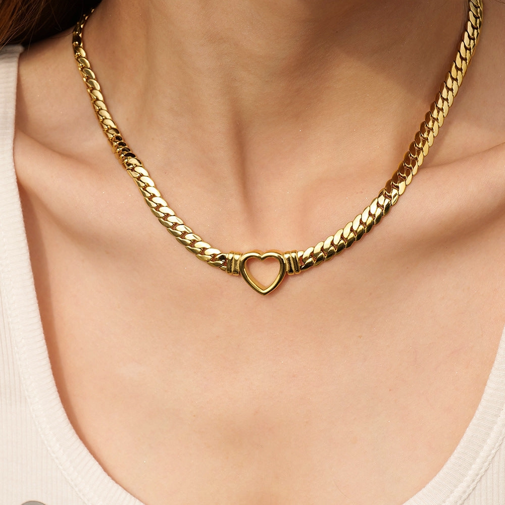 Wholesale Hip Hop Flat Cuban Chain Heart Necklace