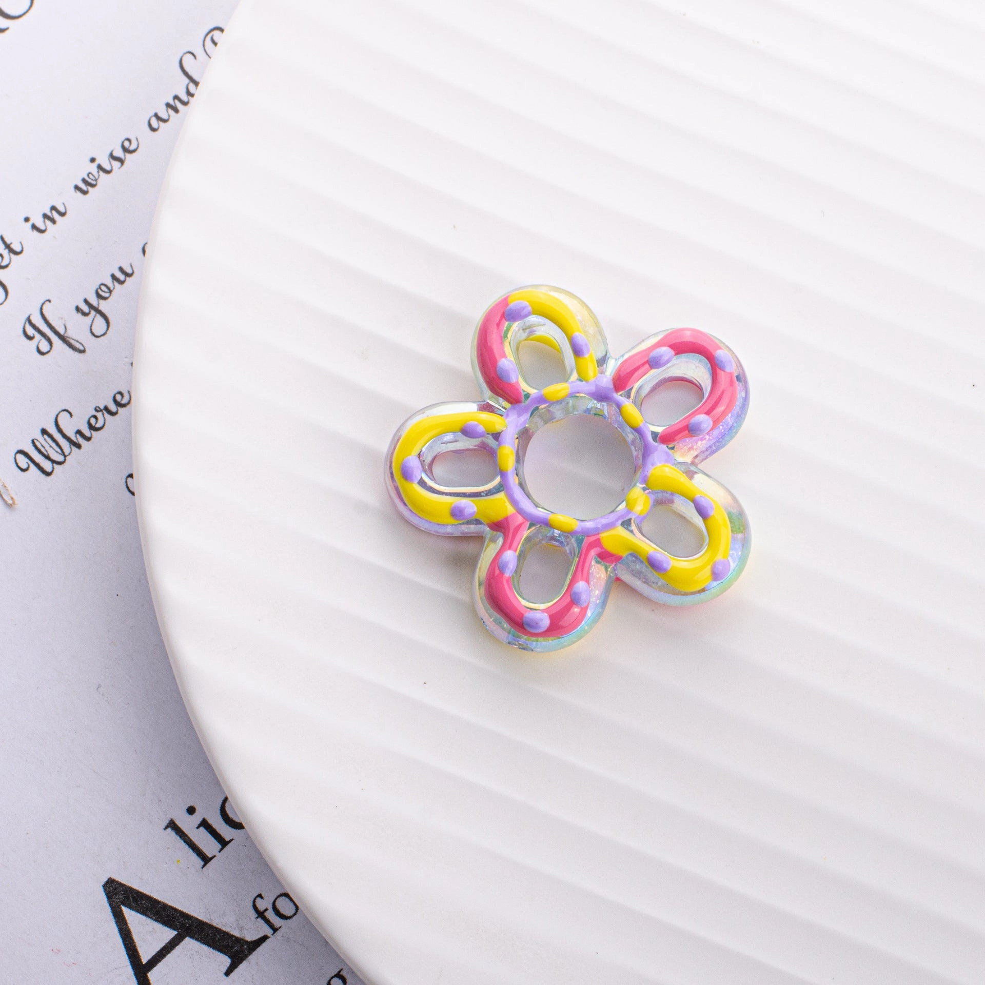 Wholesale Hollow Big Flower Color Hand-painted Acrylic Vertical Hole DIY Bracelet Bag Chain Car Hanging Accessories