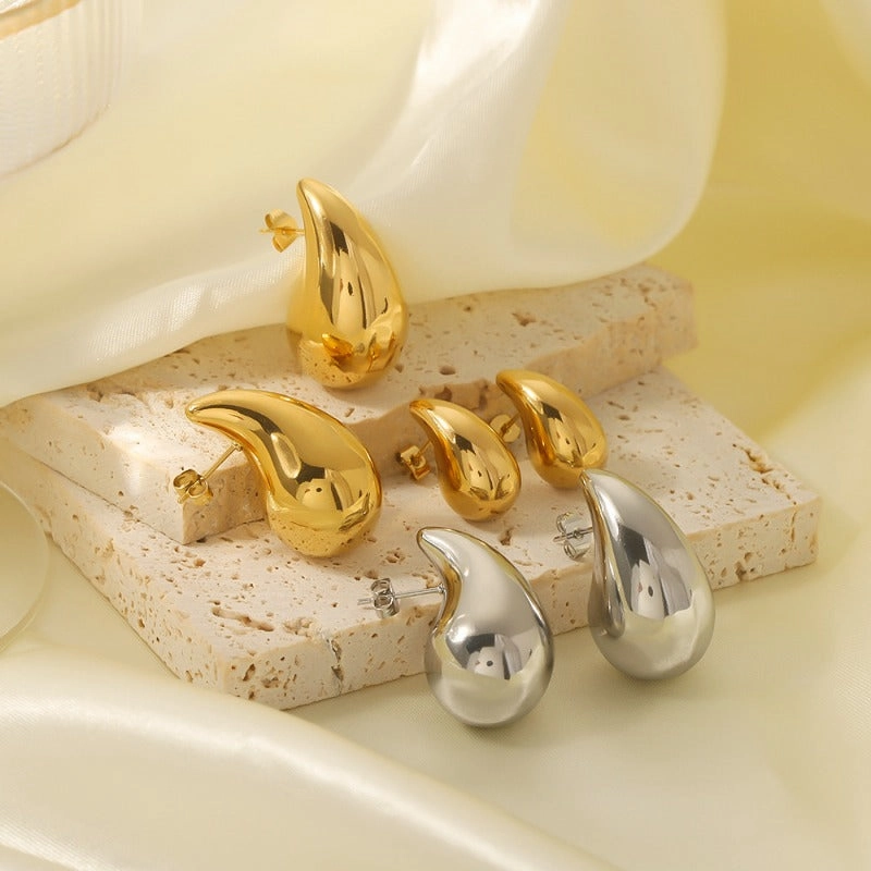 Wholesale Hollow Water Drop High-end 18K Gold-plated Polished Titanium Steel Earrings