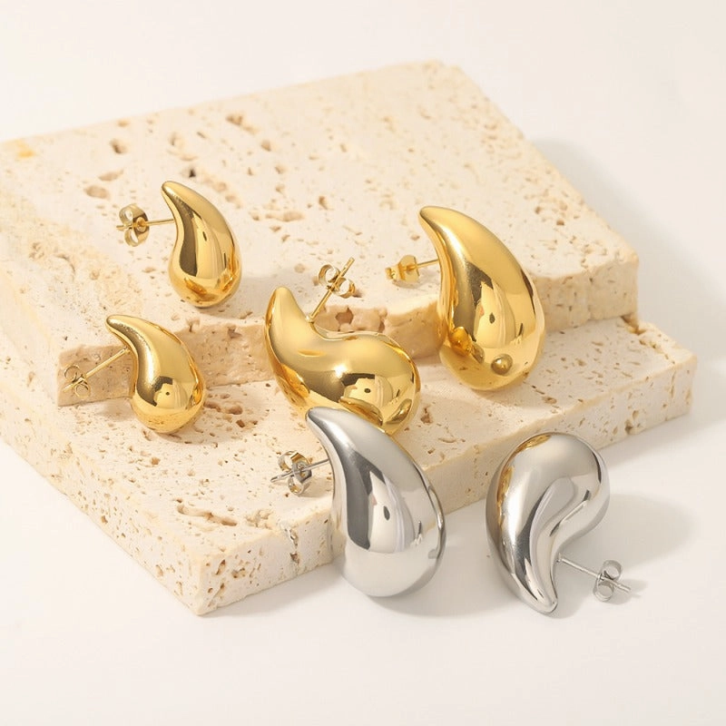Wholesale Hollow Water Drop High-end 18K Gold-plated Polished Titanium Steel Earrings
