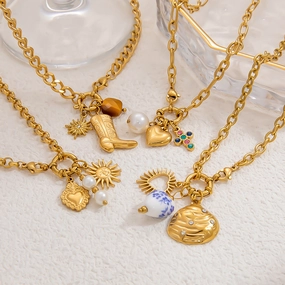 Wholesale INS style handmade pearl heart pendant