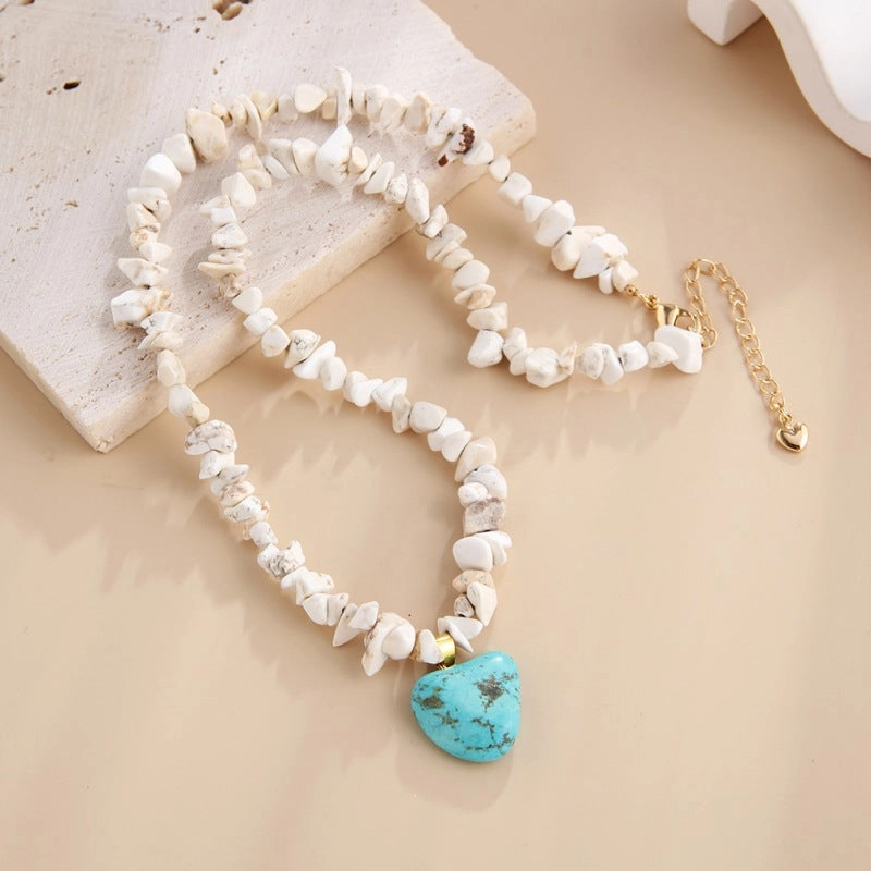 Wholesale Irregular Crushed Stone Beaded Heart Turquoise Necklace