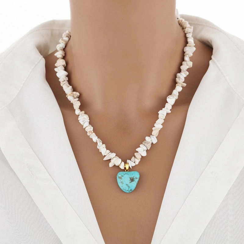Wholesale Irregular Crushed Stone Beaded Heart Turquoise Necklace