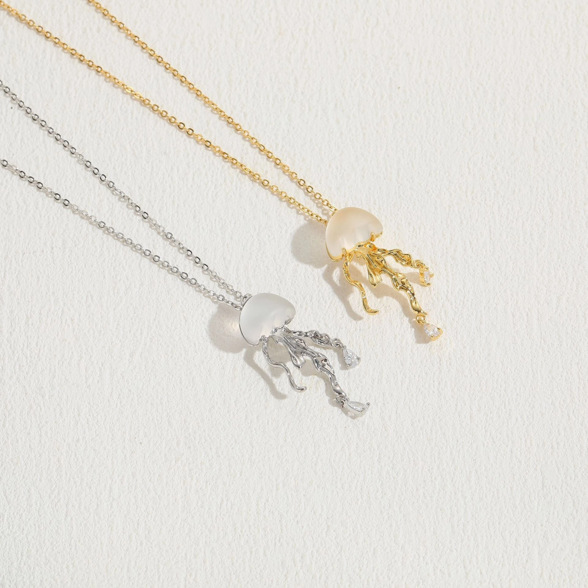 Wholesale Jellyfish New Pendant Minimalist Copper Necklace