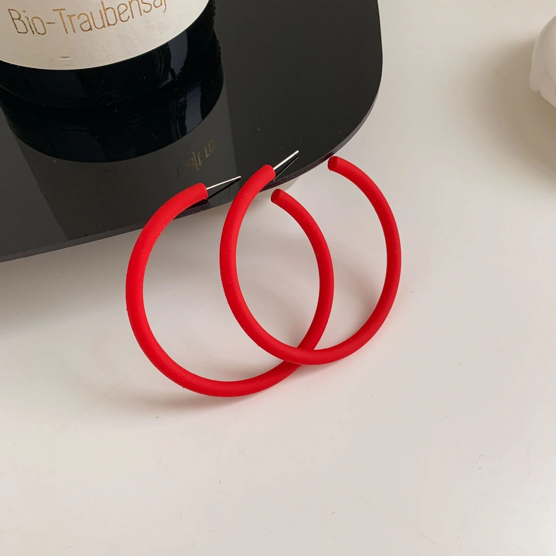 Wholesale Large hoop earrings C shape