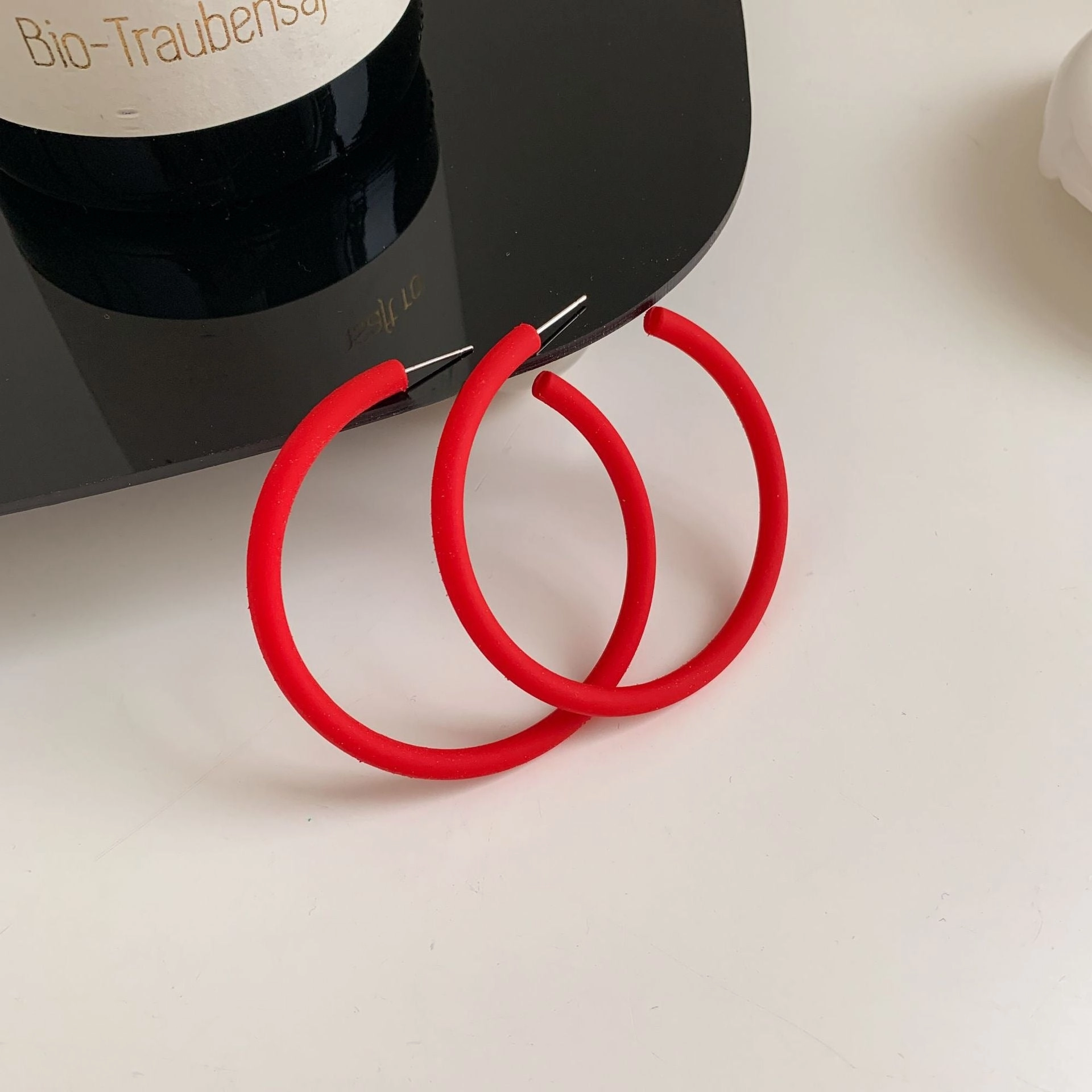 Wholesale Large hoop earrings C shape