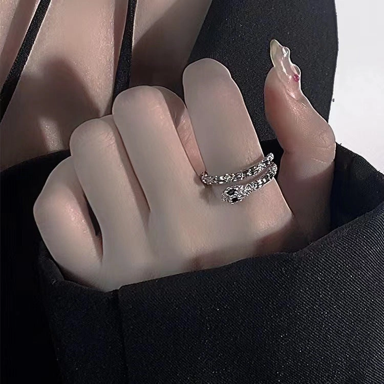 Wholesale Light Luxury Spirit Snake Ring Women's Niche Design High-end Sense Couple's Pair Ring Fashionable Personalized Finger Ring Men's Fashion