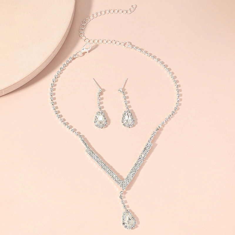 Wholesale Light Luxury Trend Versatile Simple Geometric Necklace Earring Set