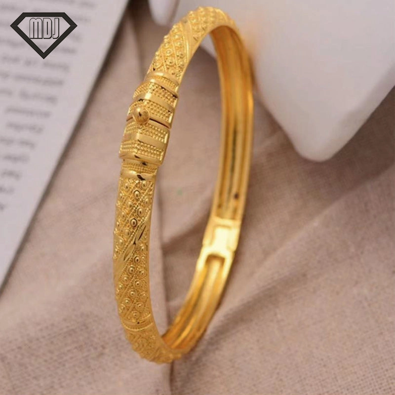 Wholesale Local tyrants gold buckle open gold exquisite carving craft bracelet