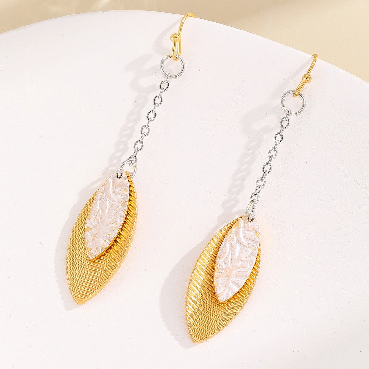 Wholesale Long Leaf Alloy Earrings