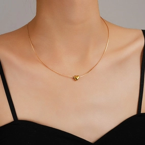 Wholesale Love Heart Gold Cold Style Temperament Niche Design Sense Female Simple Necklaces